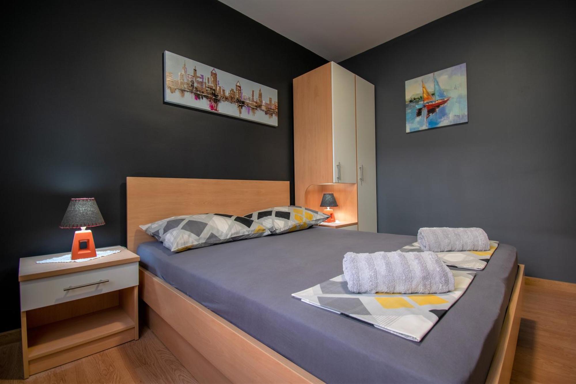 Apartments Hudovernik Baska Voda Exterior photo